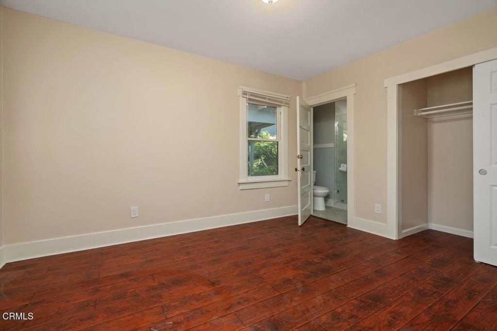 31 S Parkwood Avenue Rear Property Photo 6