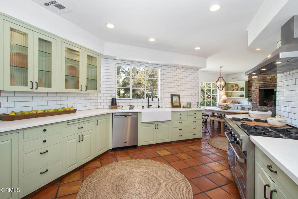 3390 Lombardy Road Property Photo 43