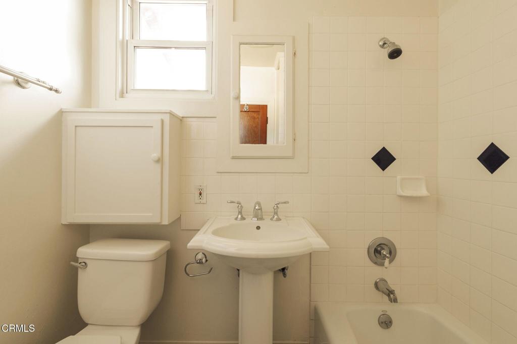 3117 Stanford Avenue Property Photo 37