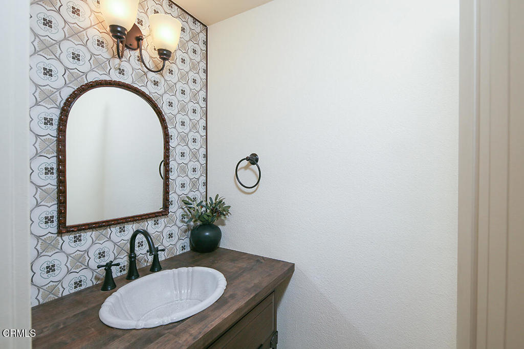 15021 Varsity Street C Property Photo 8