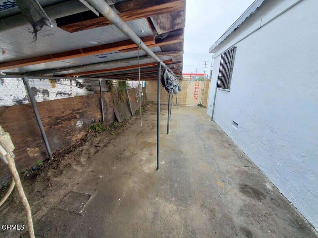 8858 Flower Street Property Photo 9