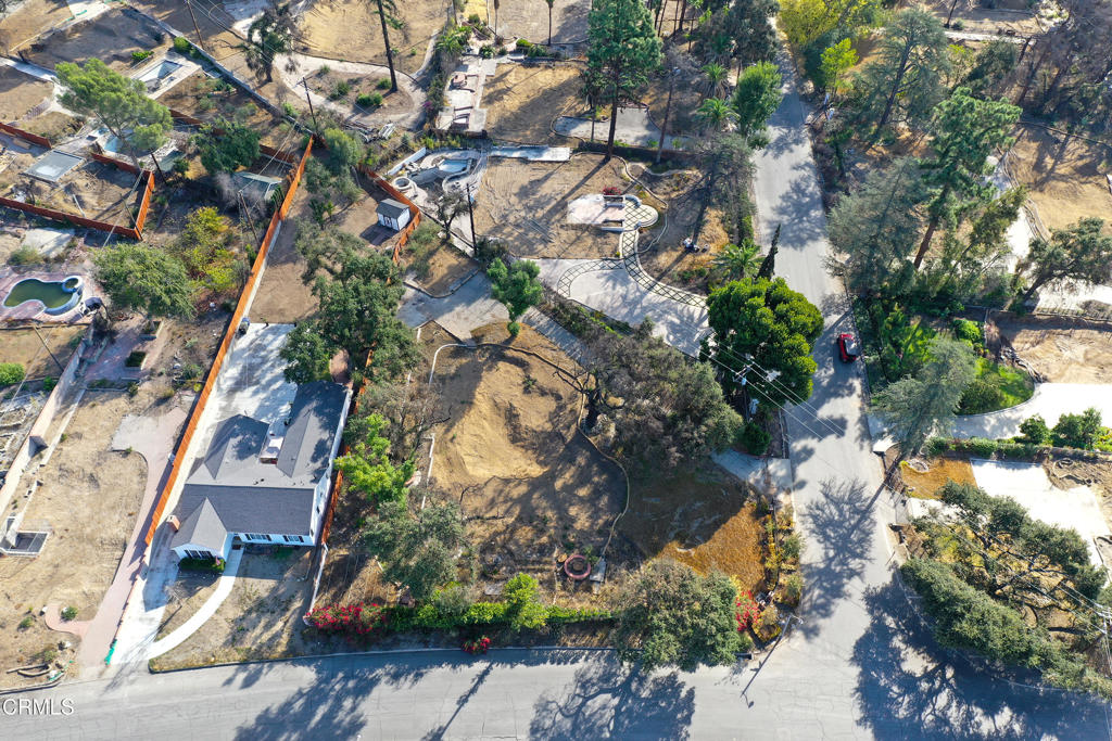 1085 Rubio Street Property Photo 5