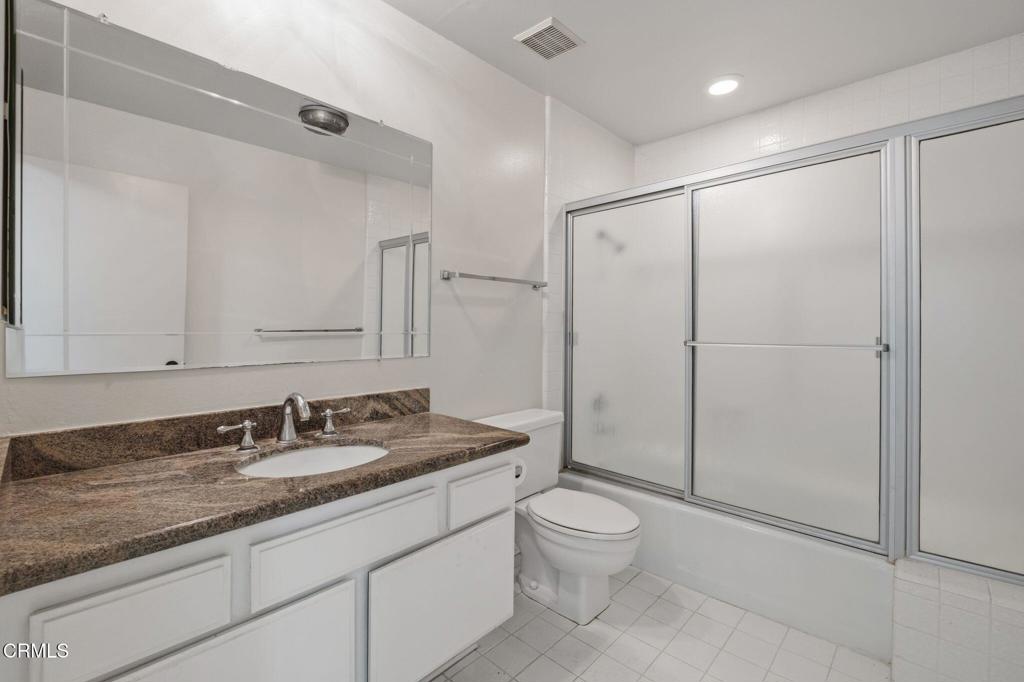 368 S Orange Grove Boulevard Property Photo 29
