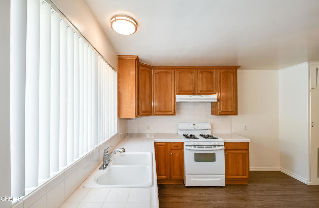 2705 Piedmont Avenue 8 Property Photo 8