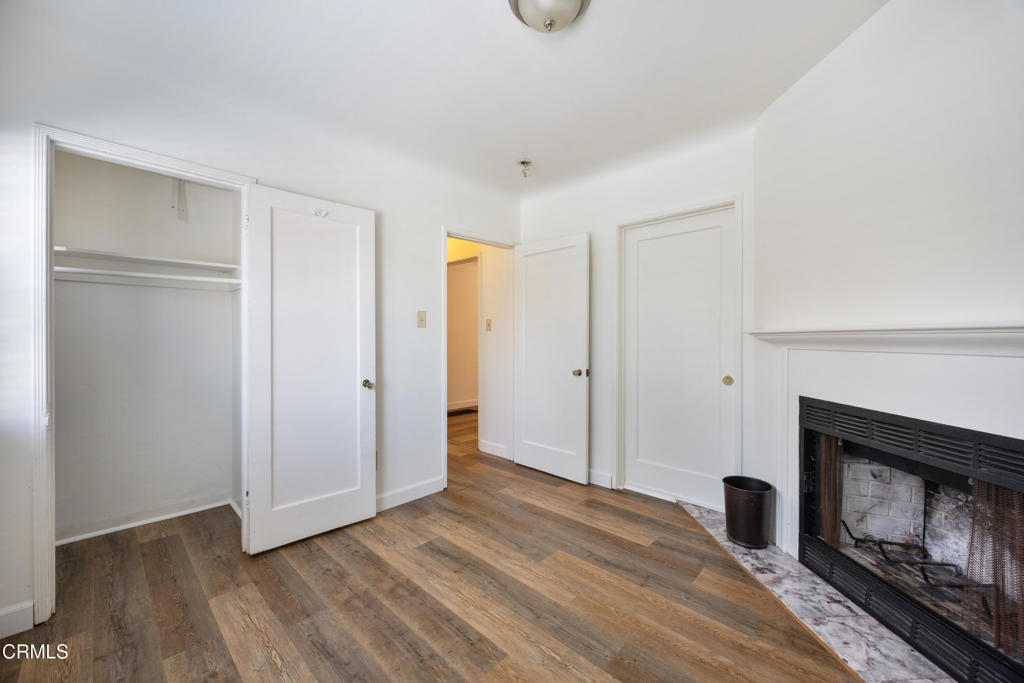 2338 Highbury Avenue Property Photo 14