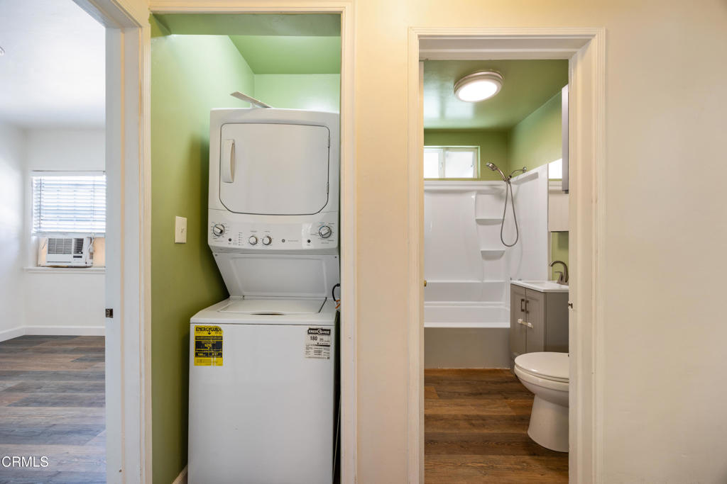 2338 Highbury Avenue Property Photo 15