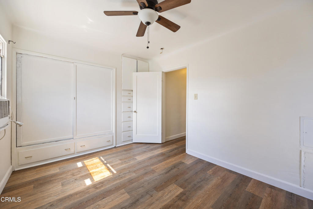 2338 Highbury Avenue Property Photo 18