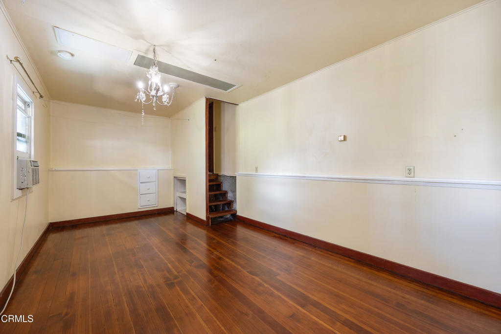 2338 Highbury Avenue Property Photo 24