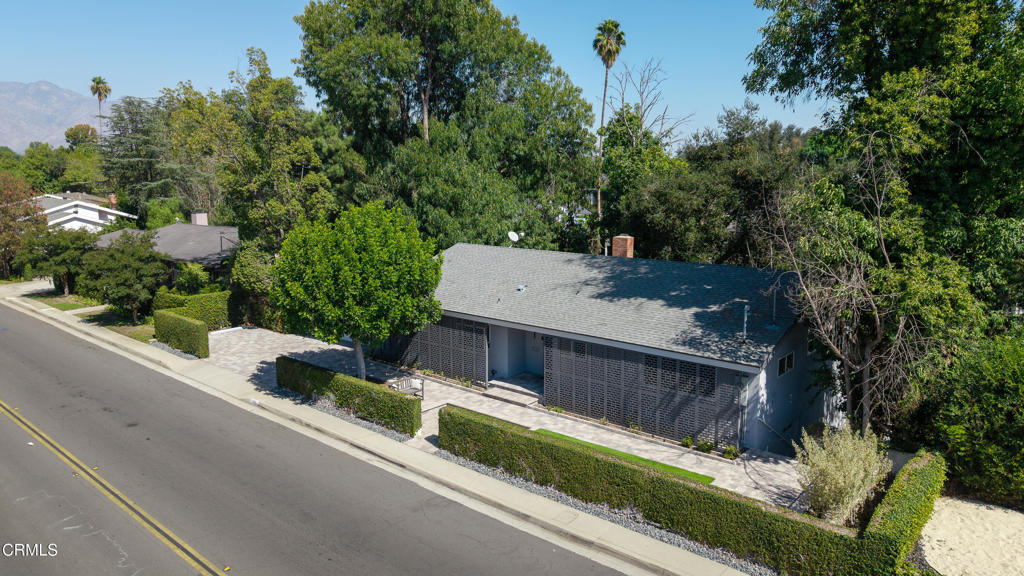 406 E Alhambra Road Property Photo 47