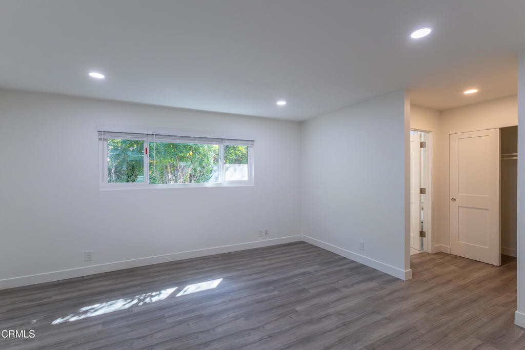 130 Peterson Avenue Property Photo 12