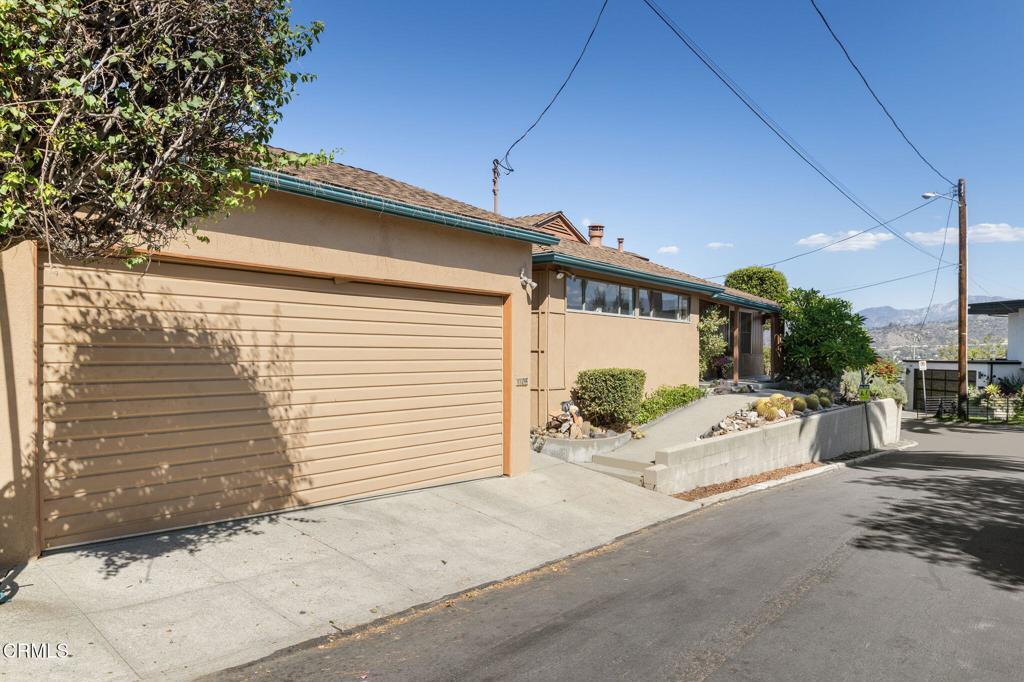 1105 Olancha Drive Property Photo 3