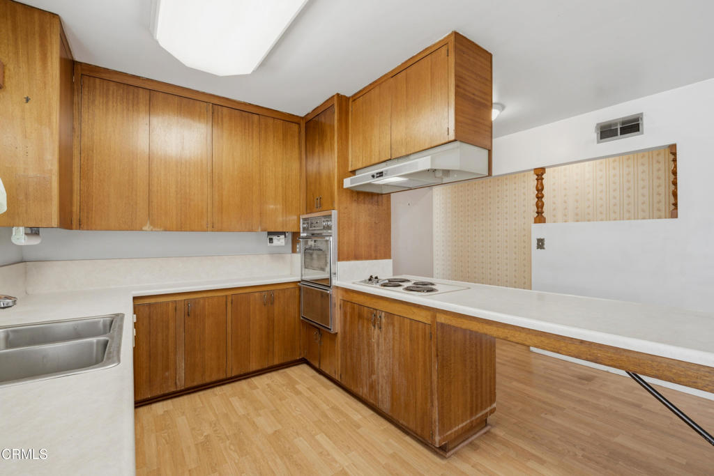 1015 S San Gabriel Boulevard Property Photo 15