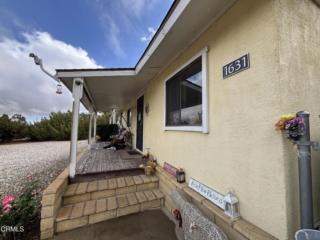 1631 Hollister Road Property Photo 4