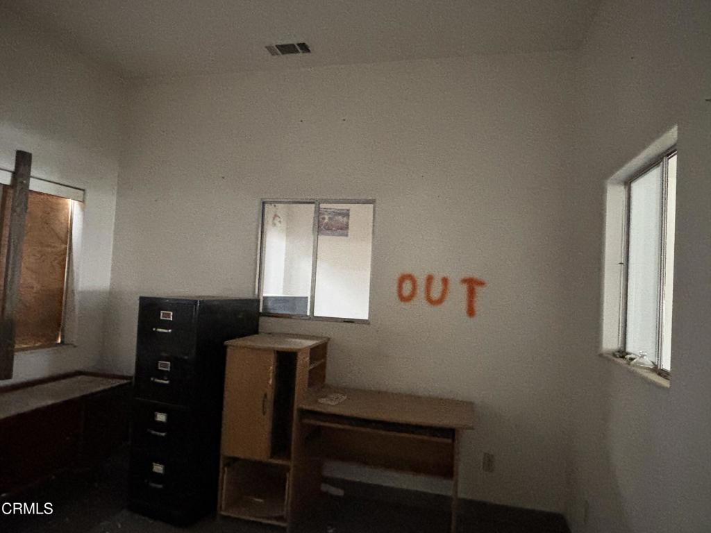 1631 Hollister Road Property Photo 20