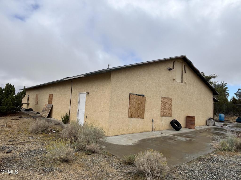 1631 Hollister Road Property Photo 23