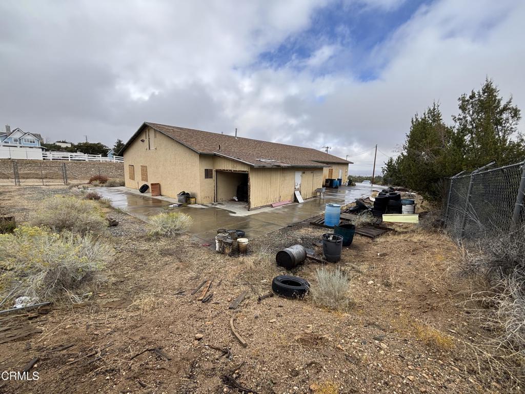 1631 Hollister Road Property Photo 24