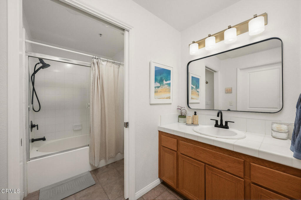 286 N Madison 314 Property Photo 21