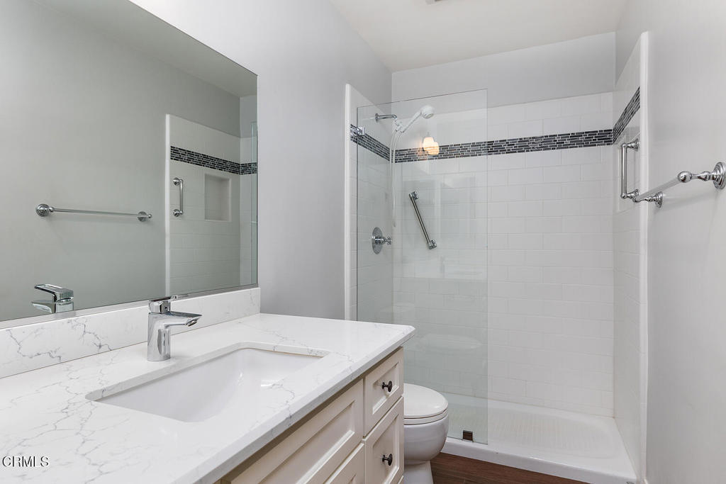 1225 N Granada Avenue 40 Property Photo 18