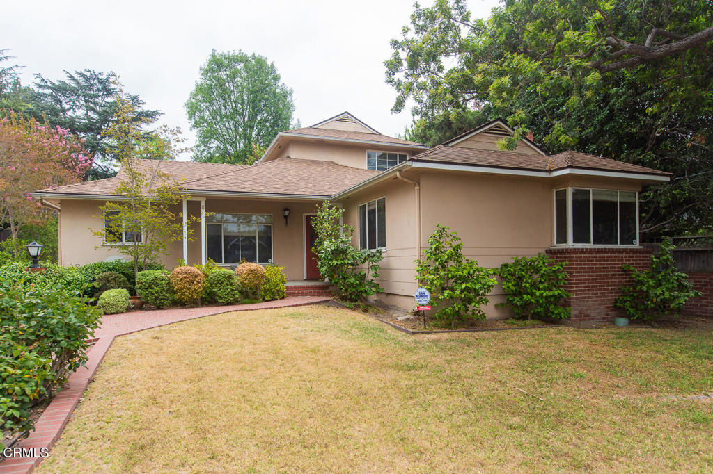 710 S Grand Avenue Property Photo 1