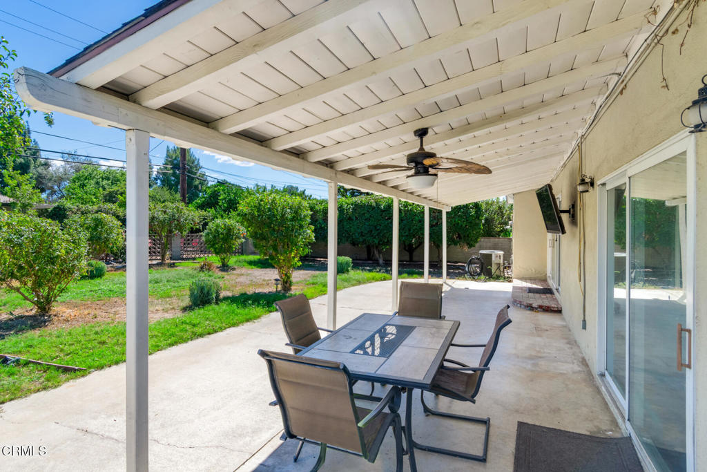 3627 Broadmoor Boulevard N Property Photo 20