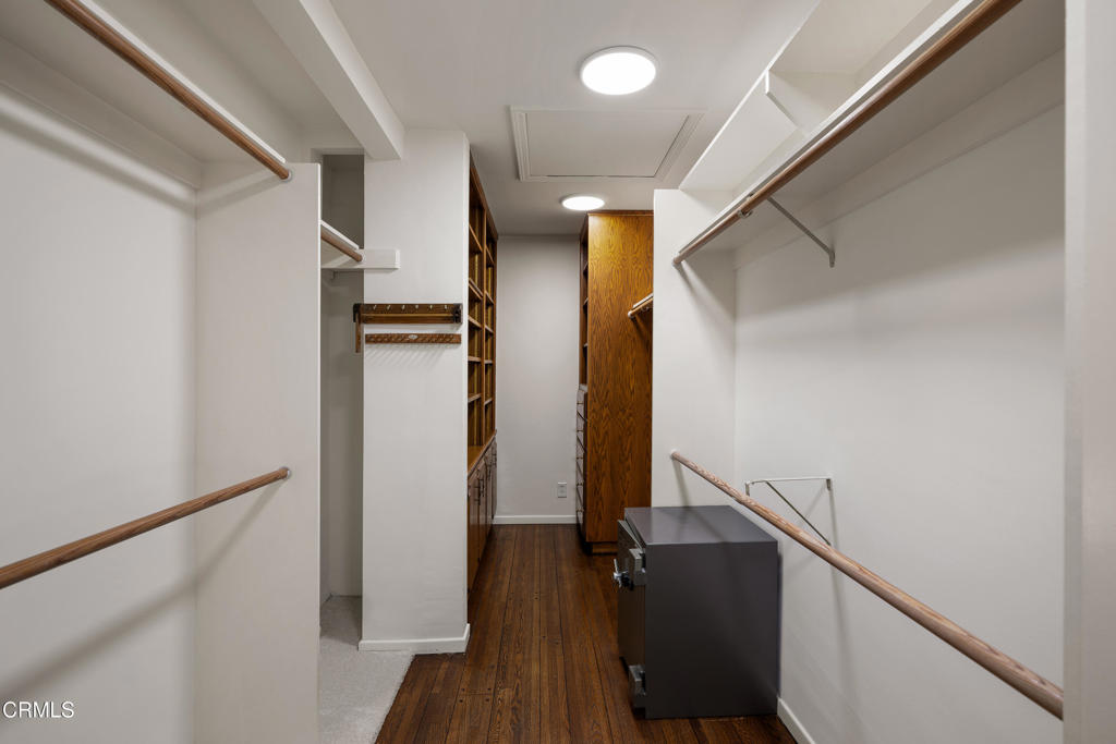 401 Patrician Way Property Photo 30