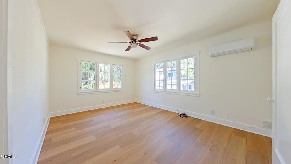 1178 E Elizabeth Street Property Photo 4