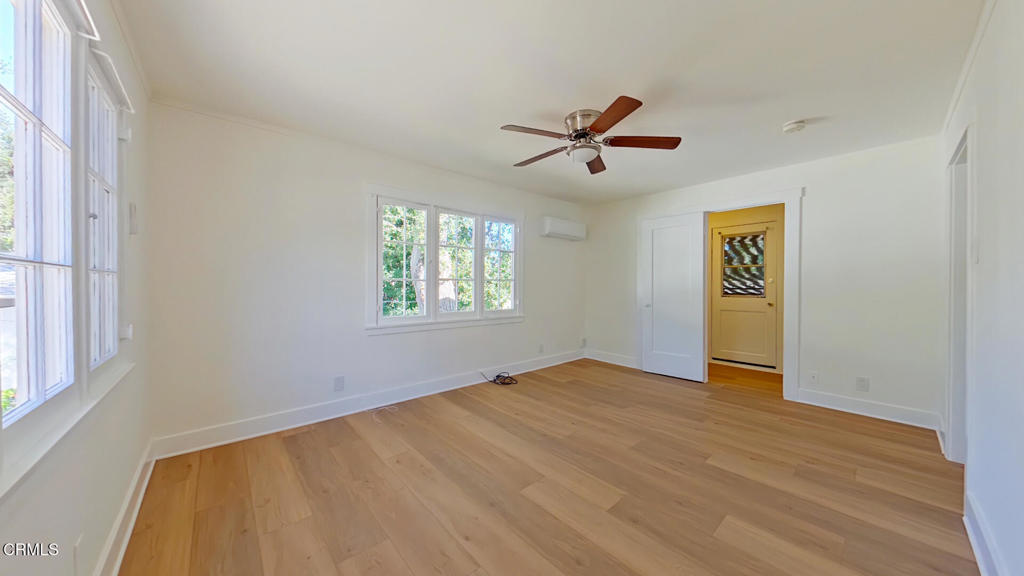 1178 E Elizabeth Street Property Photo 6