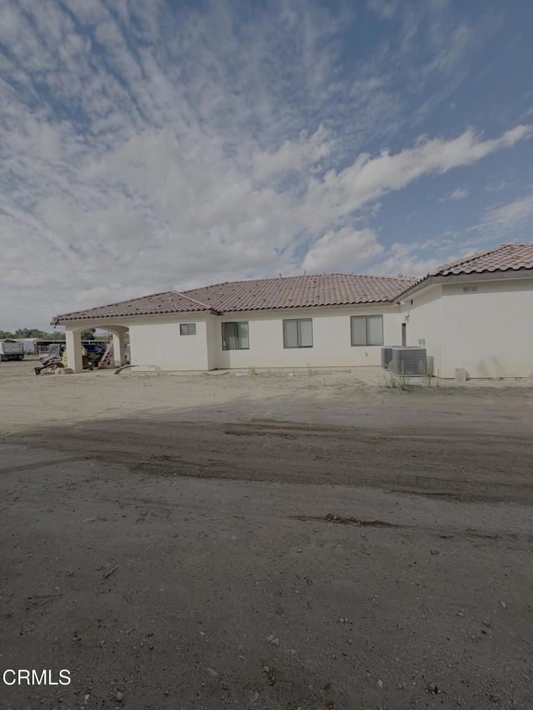 10026 E Avenue S-8 Property Photo 5