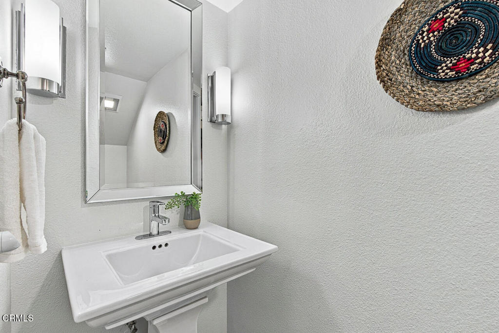 121 Arlington Drive 8 Property Photo 10