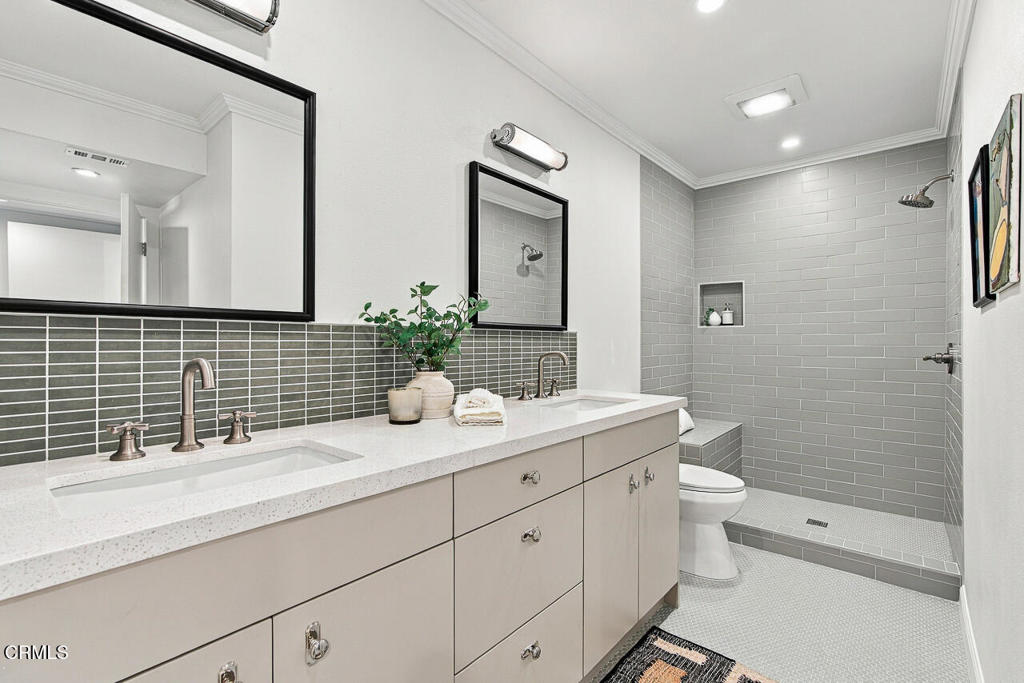 121 Arlington Drive 8 Property Photo 14