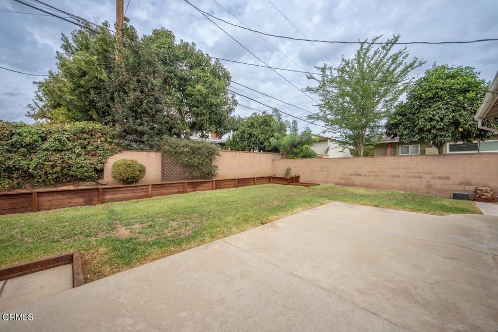 749 N Sanchez Street Property Photo 2