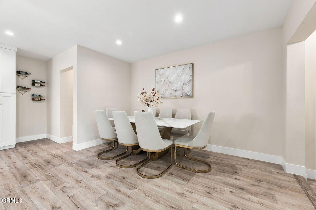 2018 W Kenneth Road Property Photo 33