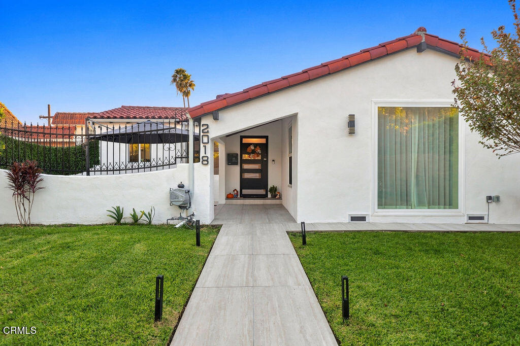 2018 W Kenneth Road Property Photo 40