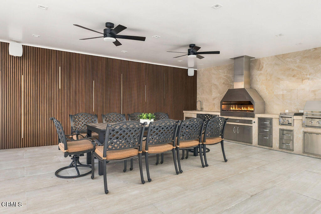 2018 W Kenneth Road Property Photo 45