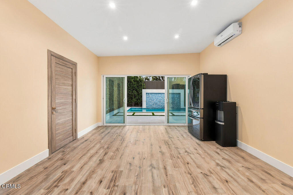 2018 W Kenneth Road Property Photo 54