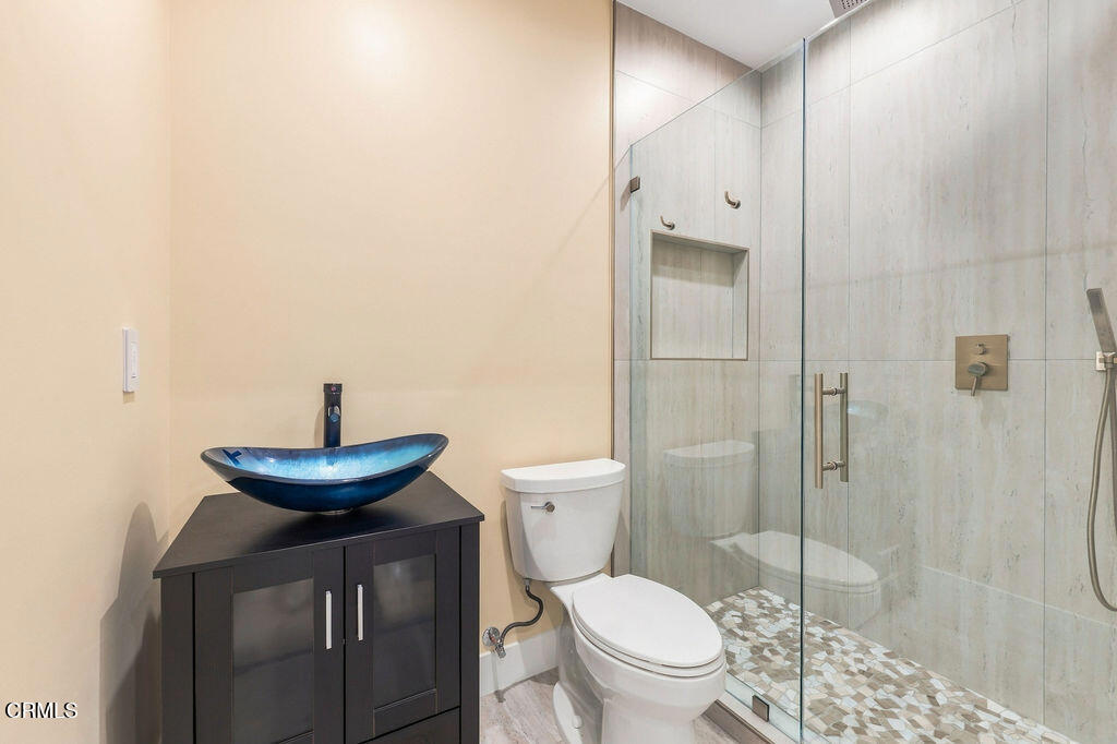 2018 W Kenneth Road Property Photo 55