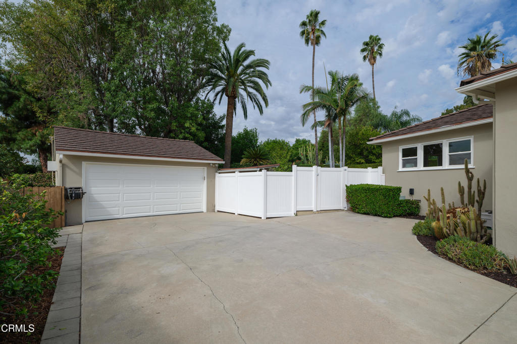 745 Hastings Ranch Drive Property Photo 45
