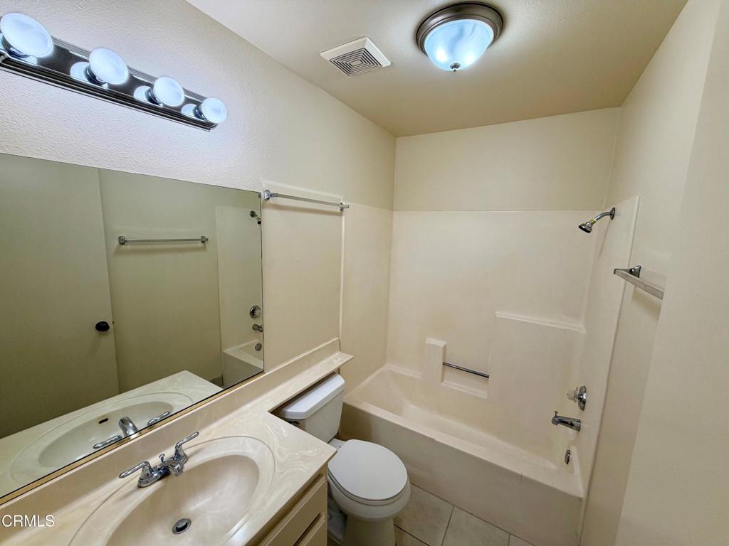 1425 Bank Street E Property Photo 10
