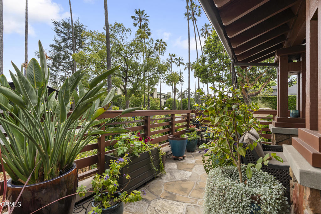367 W Del Mar Boulevard 108 Property Photo 48