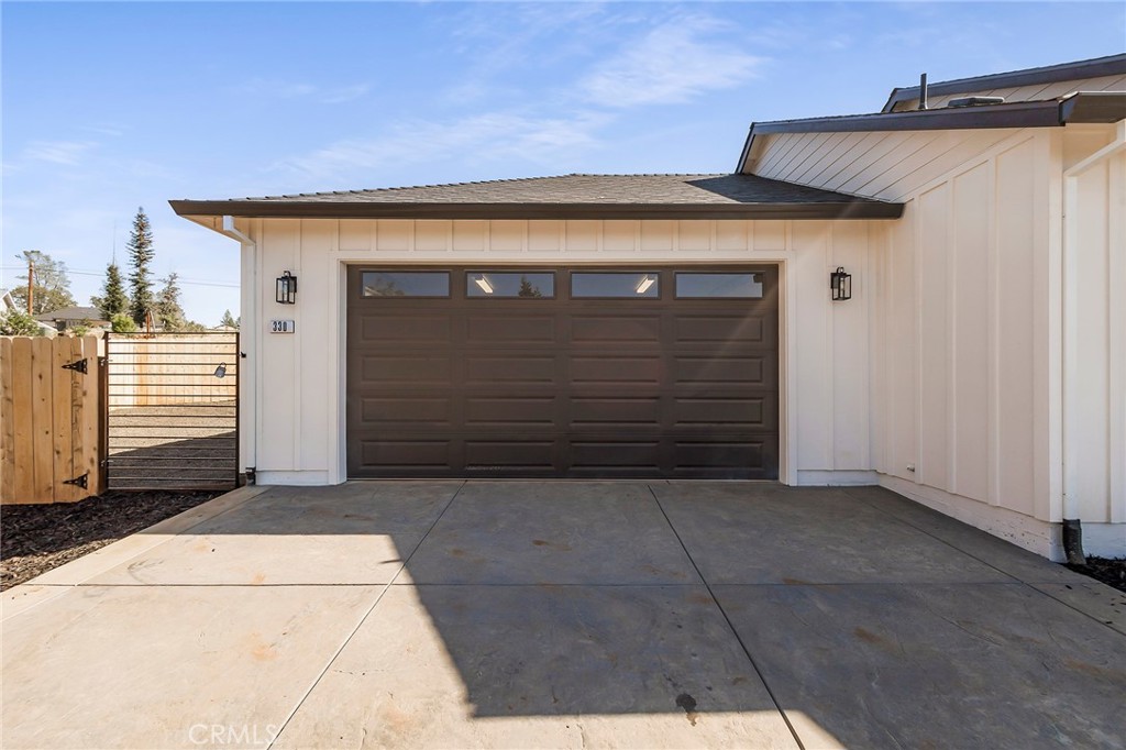 330 Redbud Drive Property Photo 4