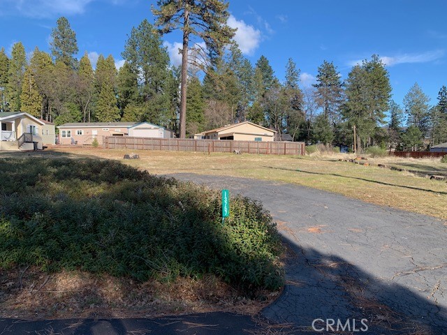 13757 Endicot Circle Property Photo 1