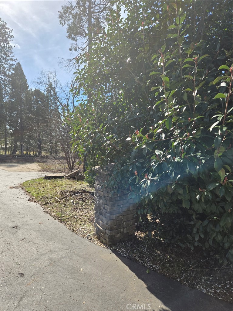 13750 W Park Drive Property Photo 3