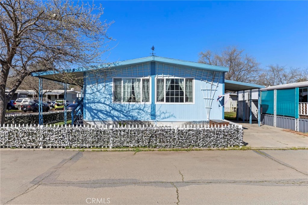 1668 Oro Dam Boulevard W 74 Property Photo