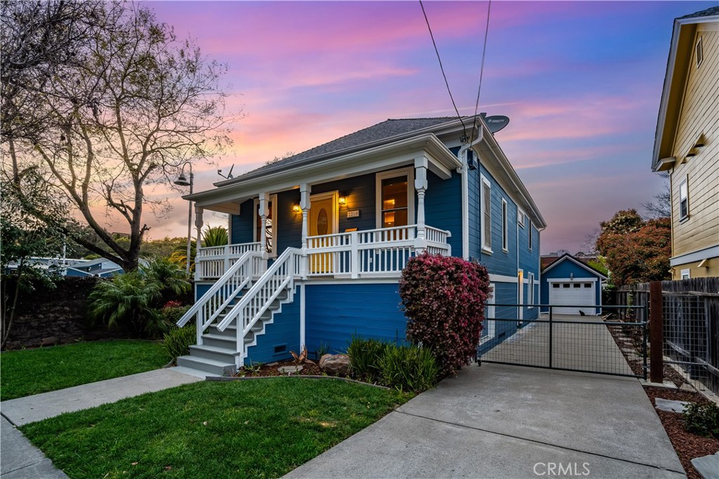 2210 Prune Street Property Photo