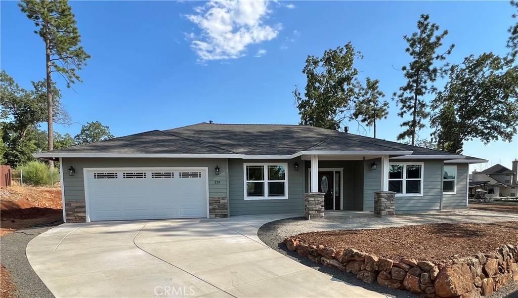 218 Sky Oaks Drive Property Photo 1