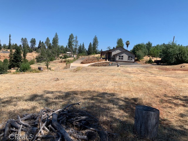577 Roe Road Property Photo 4