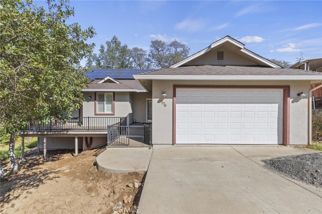 176 Apache Circle Property Photo