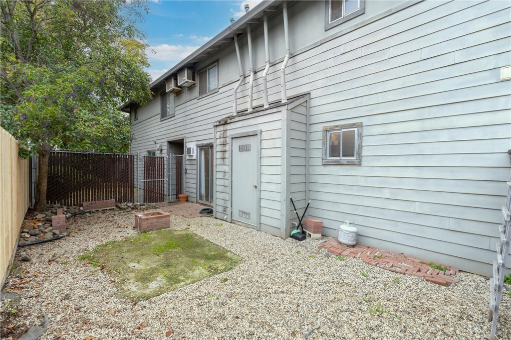 2375 Notre Dame Boulevard 9 Property Photo 5