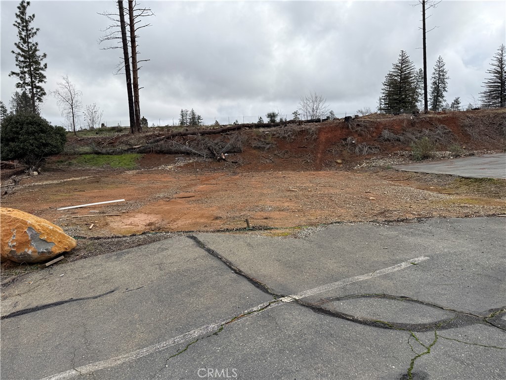 6178 Center Property Photo 2