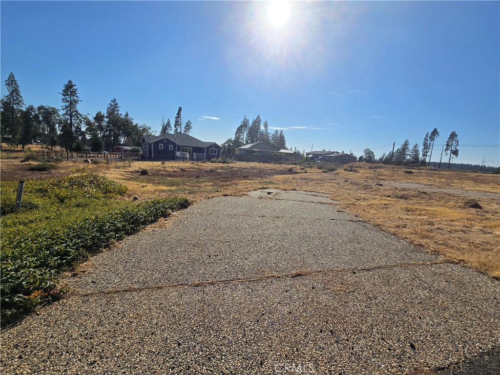 6366 Glendale Court Property Photo 1